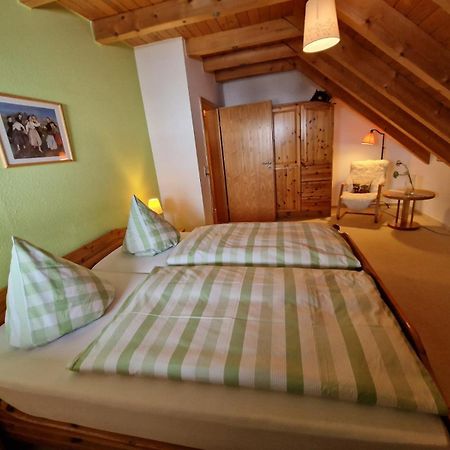 Hubertus Lodge Ibach Buitenkant foto