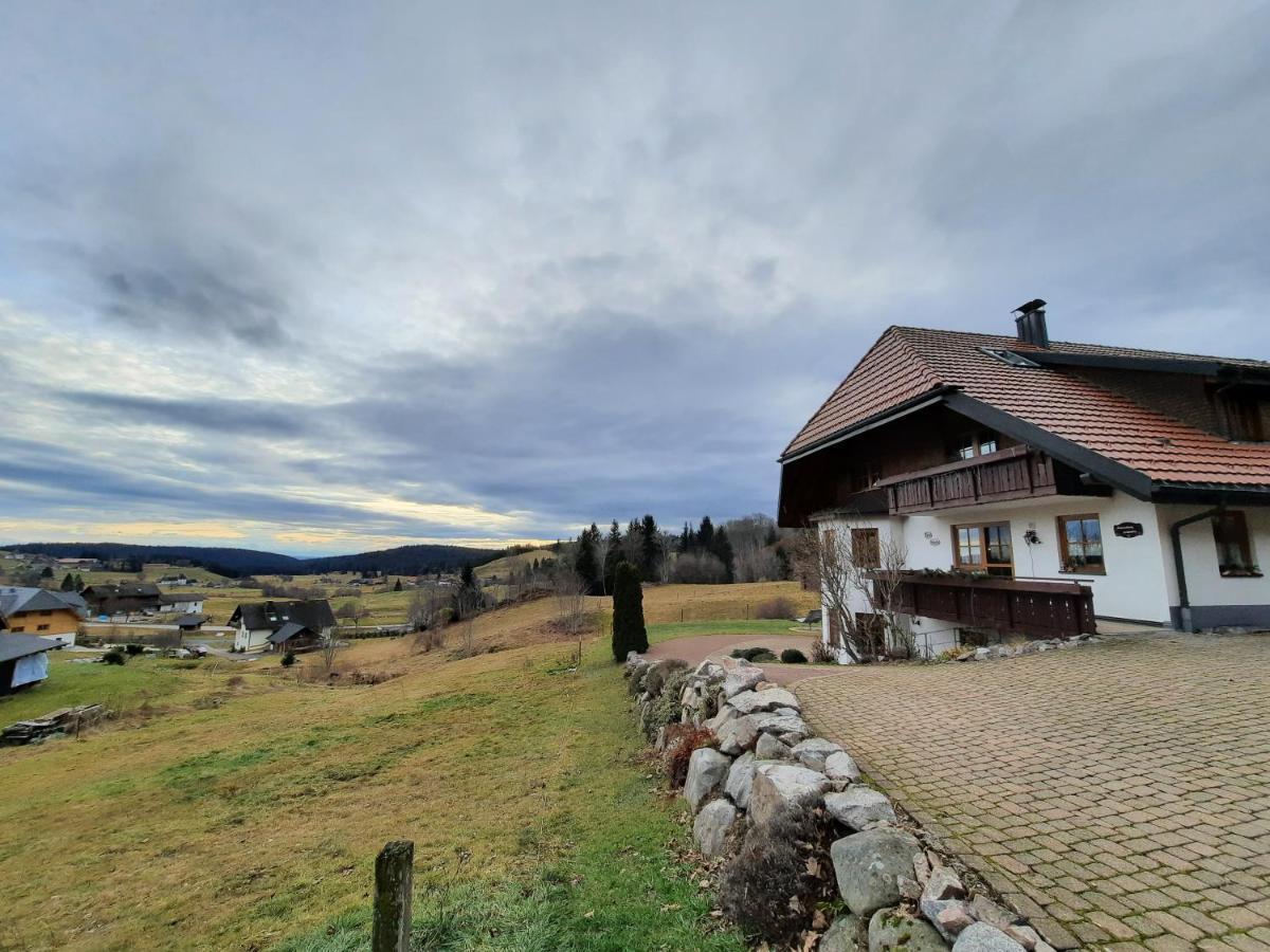 Hubertus Lodge Ibach Buitenkant foto