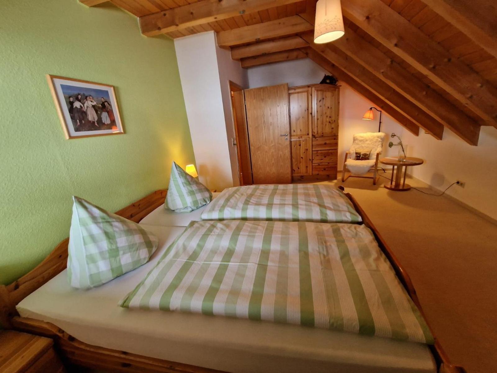 Hubertus Lodge Ibach Buitenkant foto